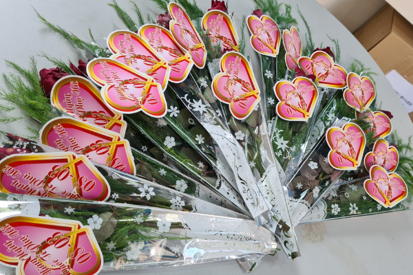 my-house-cham-soc-phu-nu-tai-cong-dong-my-house-trong-ngay-quoc-te-phu-nu-8-3