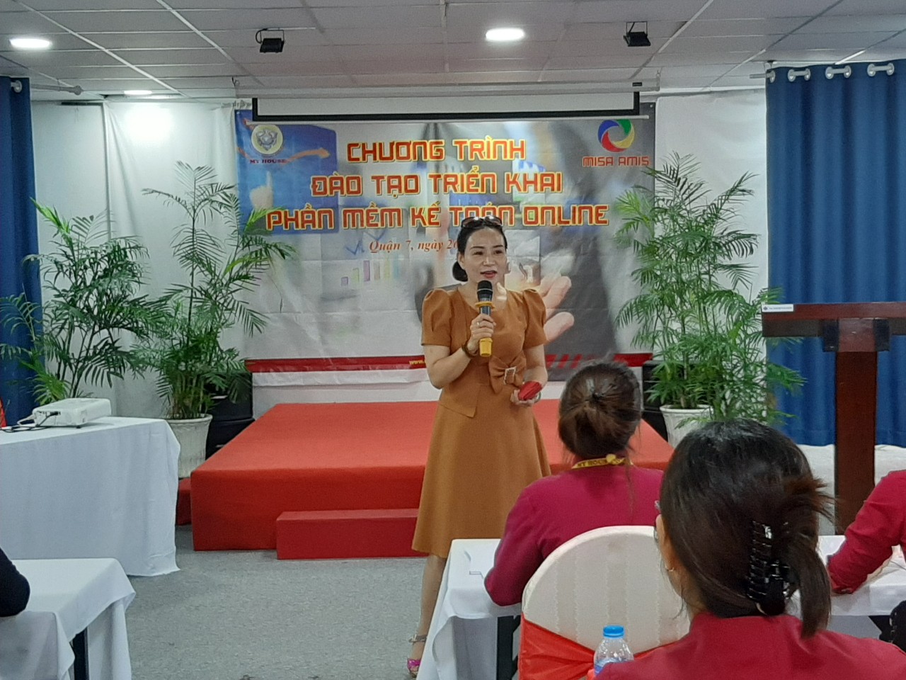 Buoi dao tao noi bo phan mem misa tai cty my house