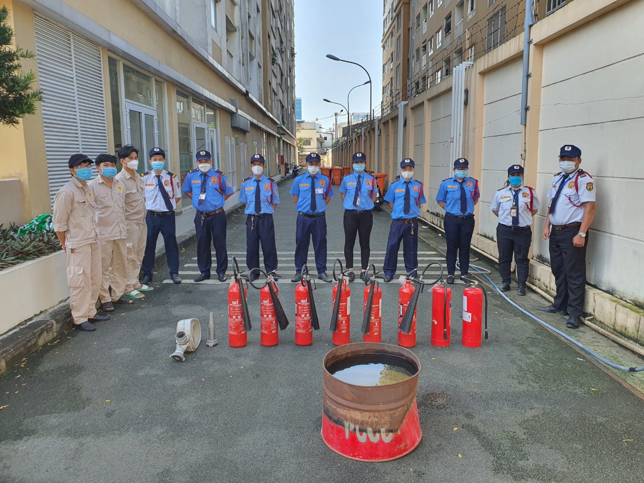 BQL MY HOUSE TỔ CHỨC TẬP HUẤN PCCC ĐỊNH KỲ TẠI CHUNG CƯ