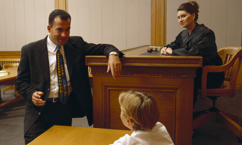 KHÔNG CÔNG KHAI BẢN ÁN CÓ BỊ CÁO DƯỚI 18 TUÔI