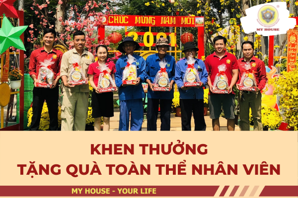 MY HOUSE KHEN THƯỞNG, TẶNG QUÀ DỊP TẾT CHO TOÀN THỂ NHÂN VIÊN
